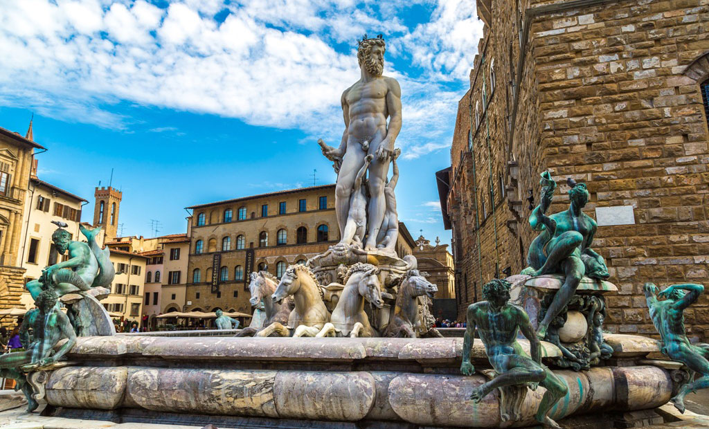 Visit Piazza della Signoria in Florence, Italy with Italyaffordabletours.com